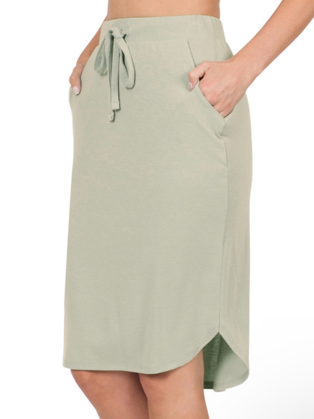 NWOT Zenana Tulip Hem Skirt